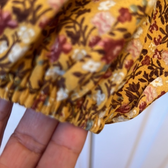 NWT Max Studio Floral Deep V Belted Peasant Blouse - Picture 7 of 11